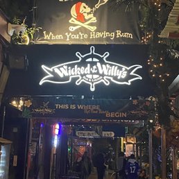 WICKED WILLY’S - Updated July 2025 - 799 Photos & 813 Reviews - 149