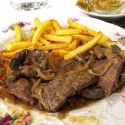 Gredos - "Restaurante Gredos", Hígado encebollado con patatas