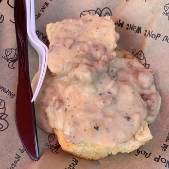 Drizzle - Biscuits and gravy - Coffee & Tea Near Me - Mount Shasta, California