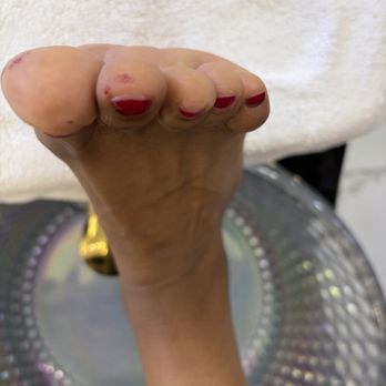 Queen Nails and Spa - Foot - Nail Salons Near Me - Hanford, California