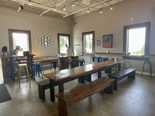 Widowmaker Brewing by null