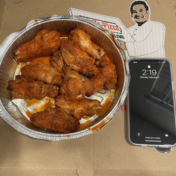 Big T's Pizza - Leftover wings - Pizza Near Me - Rialto, California