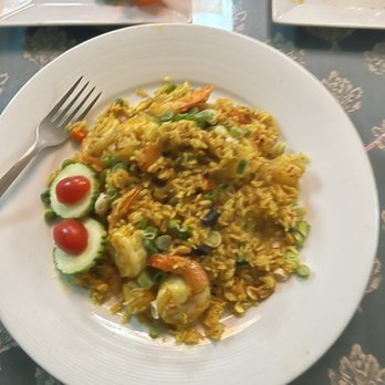 Thai Chang Restaurant - Shrimp Pineapple Fried Rice - Thai Near Me - Stroudsburg, Pennsylvania Thai Chang Restaurant - Shrimp Pineapple Fried Rice - Thai Near Me - Stroudsburg, Pennsylvania