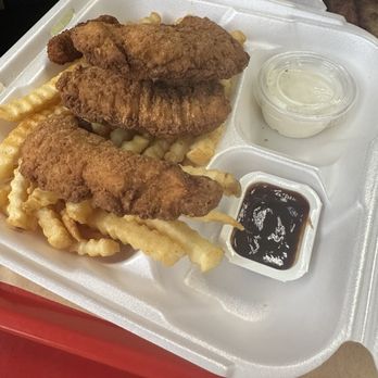 Fancy Burger - 3 Chicken Strips Basket - Burgers Near Me - Fresno, California Fancy Burger - 3 Chicken Strips Basket - Burgers Near Me - Fresno, California