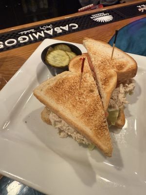 Ripples Of The Lakes Restaurant And Bar by null