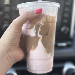 Best Bagel Newburyport Cafe - Pink Truffle Fluff Iced Coffee