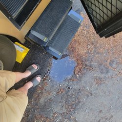 Gold Ranch RV Resort - Steps open into water puddle.