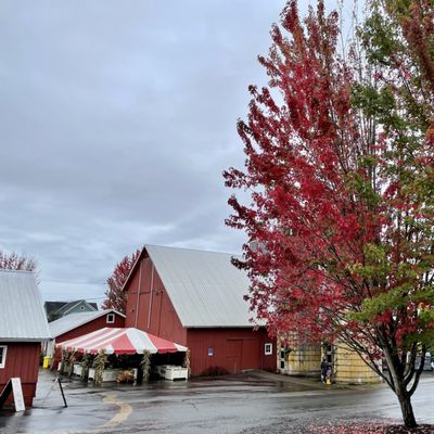 Oregon Heritage Farms by null