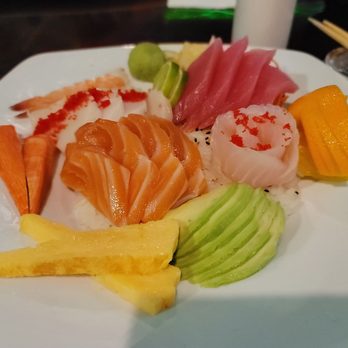 Sushi Rock - Chirashi - Sushi Bars Near Me - Pinecrest, Florida