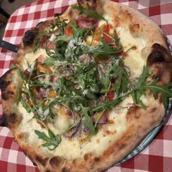 Mamma Pizza Osteria - Alto adige - Pizza Near Me - Oslo, 03 Mamma Pizza Osteria - Alto adige - Pizza Near Me - Oslo, 03