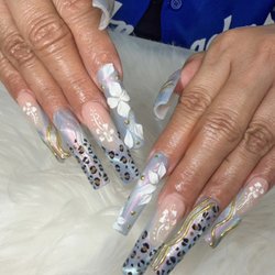 Ana Hair & Nails