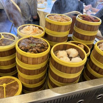 Canton Manor - Steam cart offerings. - Chinese Near Me - Bayside, New York