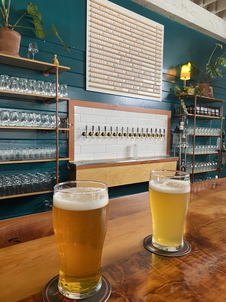 Obelisk Beer Co Logo