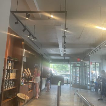 Starbucks - Coffee & Tea Near Me - New York, New York
