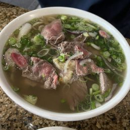 Beef pho with meat balls