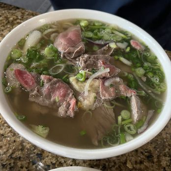 Pho Hung - Beef pho with meat balls - Vietnamese Near Me - Portland, Oregon