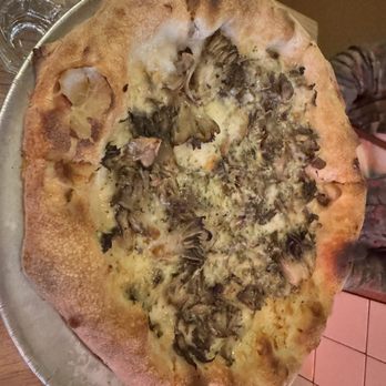 Pizzeria Delfina - Burlingame - Mushroom pizza - Italian Near Me - Burlingame, California