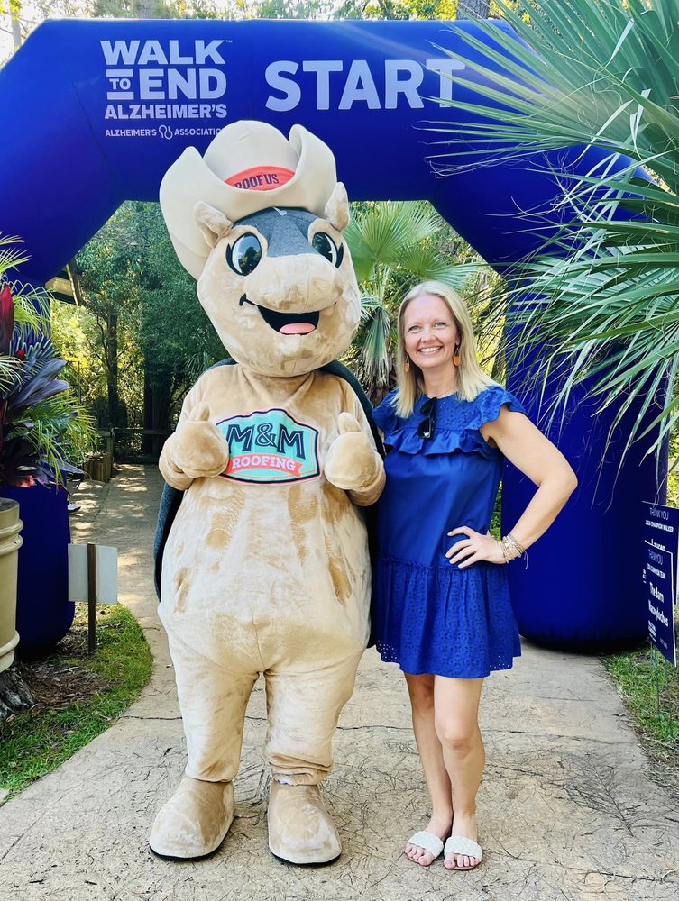 Slide of M & M Roofing