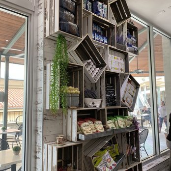 C'est Bon - Super cute design for the chips selection - Coffee & Tea Near Me - Coral Gables, Florida