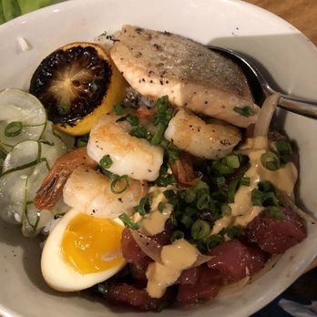 Fond - Seafood tsunami - Asian Fusion Near Me - Lahaina, Hawaii