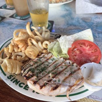 Flanigan's - Surfside - BBQ chicken sandwich w/o sauce - American Near Me - Surfside, Florida