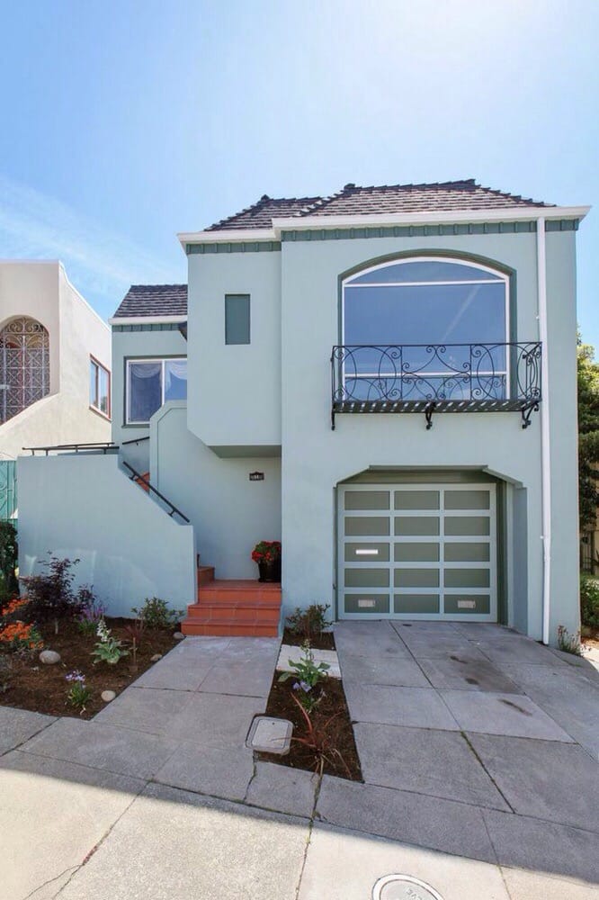 Slide of Sergio Lopez Roofing Services