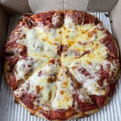 Fast Eddie's Pizza - Pepperoni pizza
