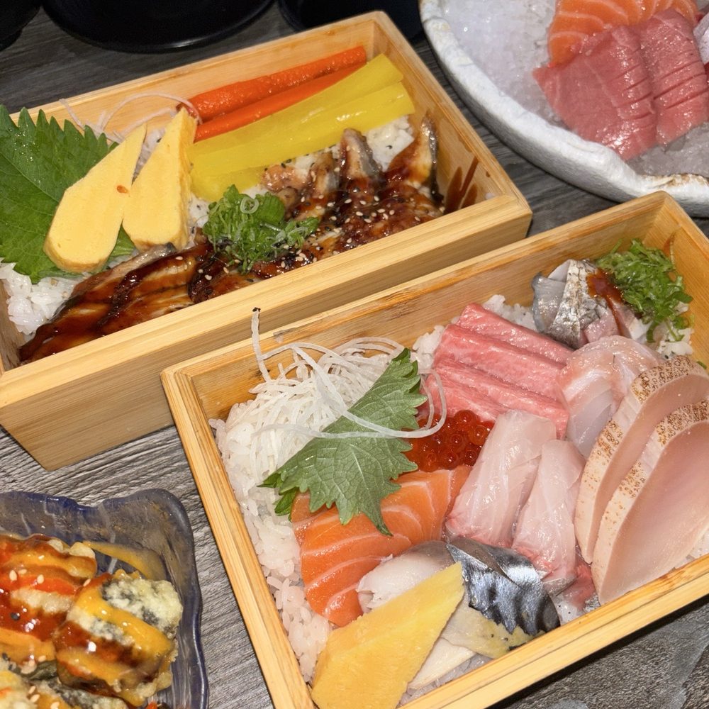 Yoshi Sushi - Unagi Don and Chirashi Don - Sushi Bars Near Me - Los Altos, California Yoshi Sushi - Unagi Don and Chirashi Don - Sushi Bars Near Me - Los Altos, California
