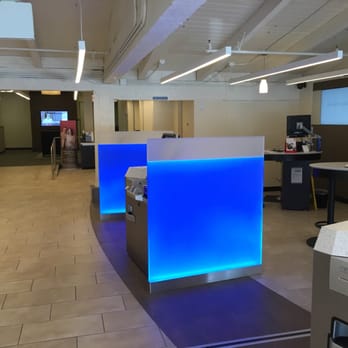 Chase Bank - Nice inside with several digital kiosks. - Banks & Credit Unions Near Me - Palo Alto, California Chase Bank - Nice inside with several digital kiosks. - Banks & Credit Unions Near Me - Palo Alto, California