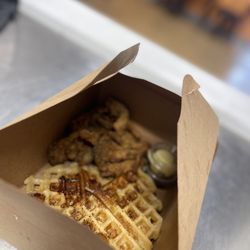 Mush Flavor - Mush Chik'n & Waffles