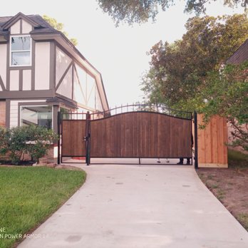 H Town Welding Services - Fences & Gates Near Me
