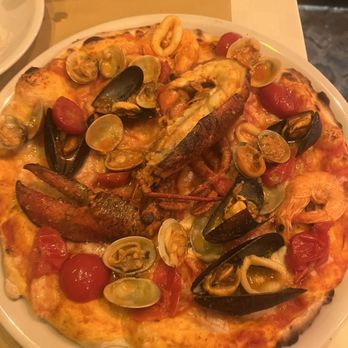 Al Braciere - Seafood pizza (special) - Italian Near Me - Rome, RM Al Braciere - Seafood pizza (special) - Italian Near Me - Rome, RM