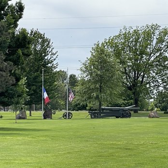 Fort Walla Walla Park - Historical cannons and Flags at half-staff during Memorial Day Weekend @ Fort Walla Walla Park. - Dog Parks Near Me - Walla Walla, Washington Fort Walla Walla Park - Historical cannons and Flags at half-staff during Memorial Day Weekend @ Fort Walla Walla Park. - Dog Parks Near Me - Walla Walla, Washington