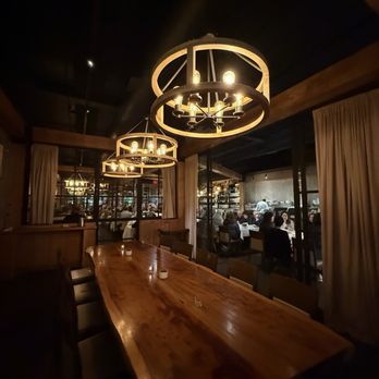 The Arbour - Inside - New American Near Me - Pasadena, California