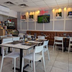 Antojo Latino - Inside