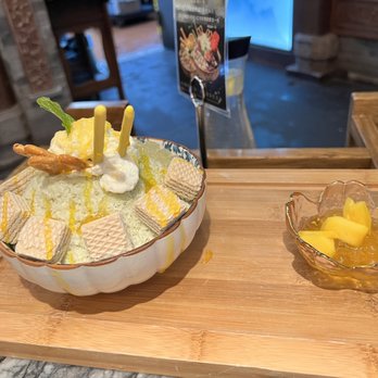 Xiang Hotpot-Brooklyn - Free Dessert - Chinese Near Me - Brooklyn, New York