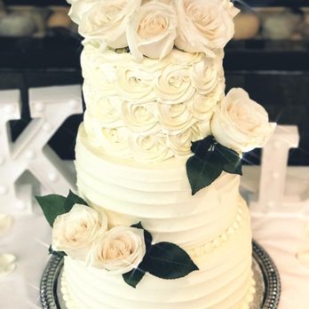 Happycakes - 6/22/19 Davey/Schumann wedding cake was absolutely beautiful . Thank you SO MUCH!!! - Desserts Near Me - Surrey, British Columbia