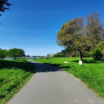 Berkeley Aquatic Park - Trail - Parks Near Me - Berkeley, California