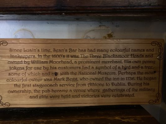 Sean's Bar by null