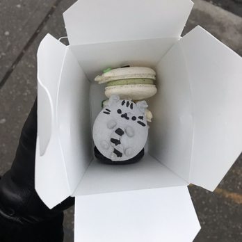 Daan Go Cake Lab - Macarons Near Me - Toronto, Ontario
