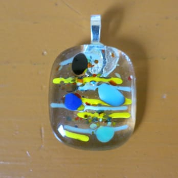 Fire Glass Studio - Pendant w/o layering effect - Art Classes Near Me - Canoga Park, California