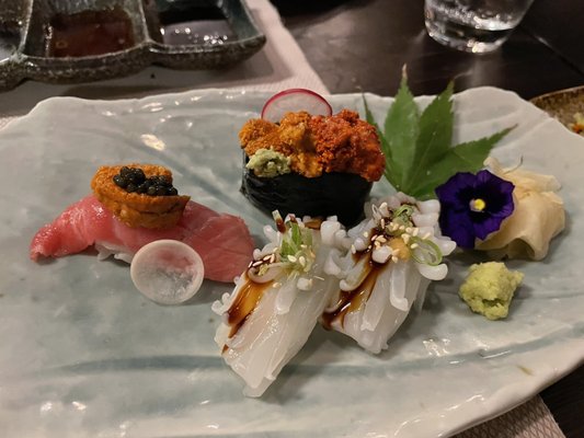 En Japanese kitchen & Sake bar by null