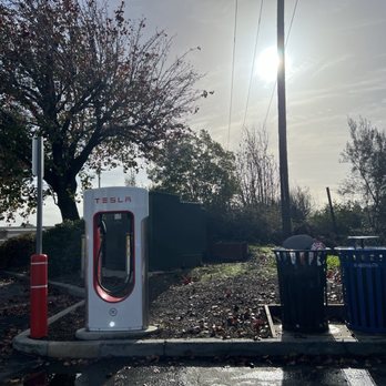 Tesla Supercharger - S Abbott Ave - Supercharger - EV Charging Stations Near Me - Milpitas, California Tesla Supercharger - S Abbott Ave - Supercharger - EV Charging Stations Near Me - Milpitas, California