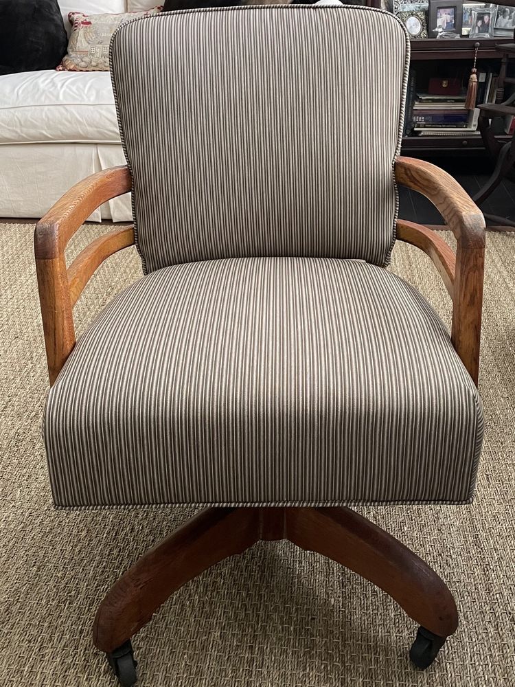 BEST BARGAIN’S FABRIC AND UPHOLSTERY Updated July 2024 4075 S