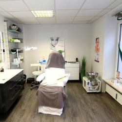 Cosmetics & Medical Aesthetics Nymphenburg - Unsere 2. Behandlungskabine