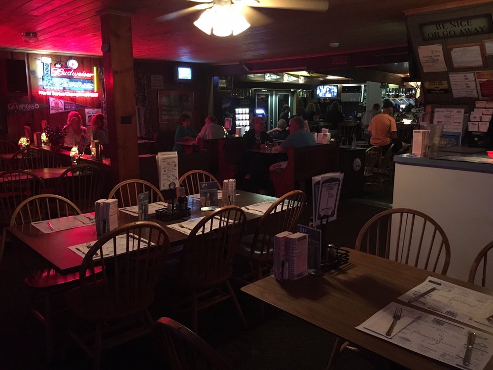 TRADING POST LOUNGE 10 Photos & 28 Reviews Cafes 12 Trowbridge Rd