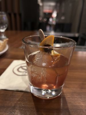 Daniel’s Broiler Downtown by null