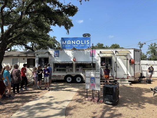 Manolis Ice Cream, Pops, Sorbet & More by null