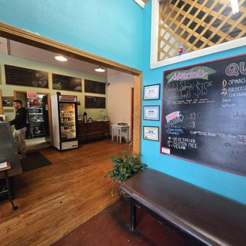 The Sisters Restaurant - Entry way with Today's Specials on the board - Sandwiches Near Me - Everett, Washington
