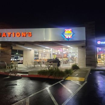 Nation's Giant Hamburgers - 1/06/2024 - Nation's Giant Hamburgers & Great Pies outside view - Burgers Near Me - Citrus Heights, California